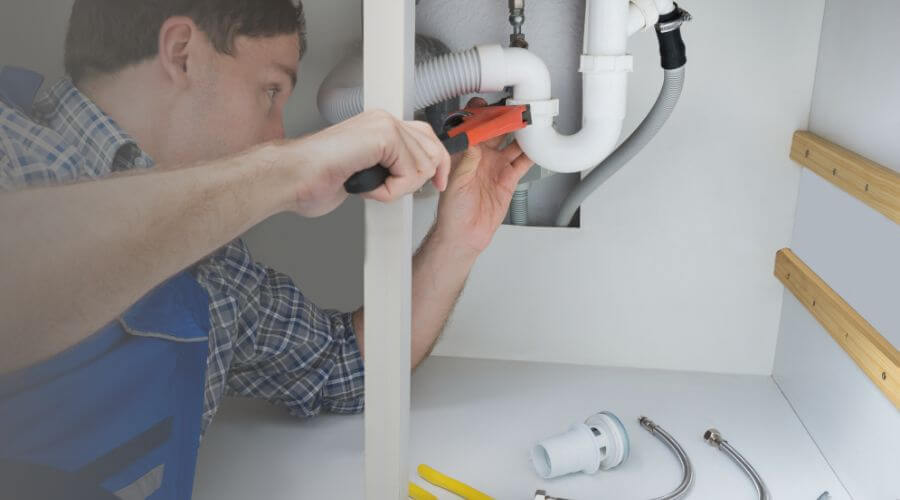 Local expert plumbing services in Garden City, KS